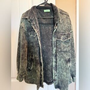Zenana Outfitters Acid Wash Green & Black Button Down Shirt Jacket 100% cotton M